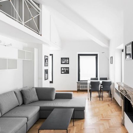 Apartament Living Brera, A Unique Experience - Vicolo Fiori Mediolan Zewnętrze zdjęcie