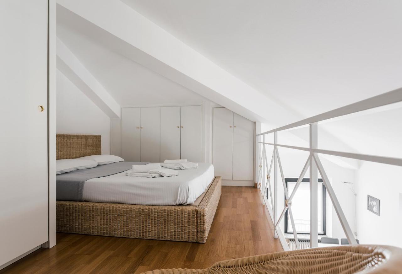 Apartament Living Brera, A Unique Experience - Vicolo Fiori Mediolan Zewnętrze zdjęcie